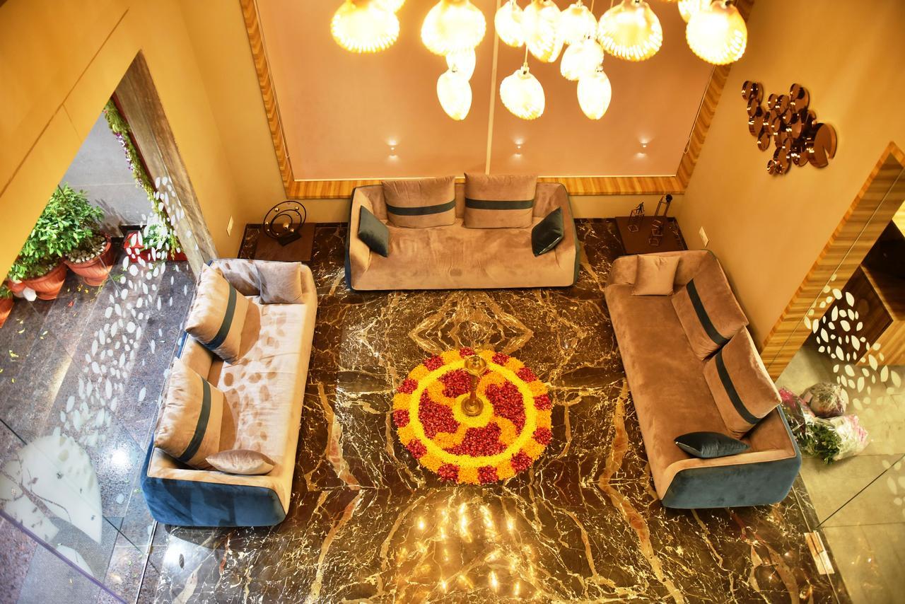 The Panchvati Hotel Rajkot Buitenkant foto