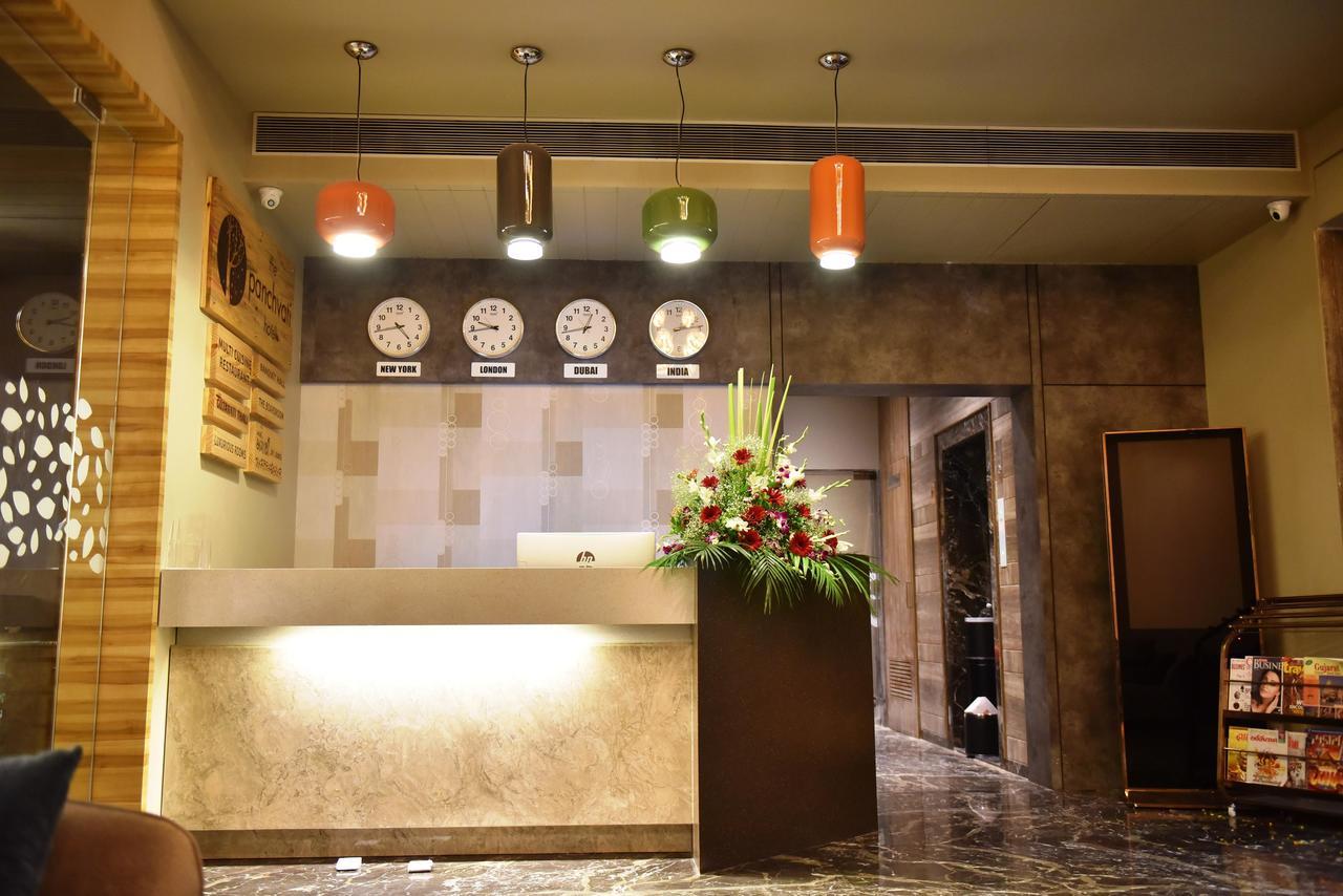 The Panchvati Hotel Rajkot Buitenkant foto