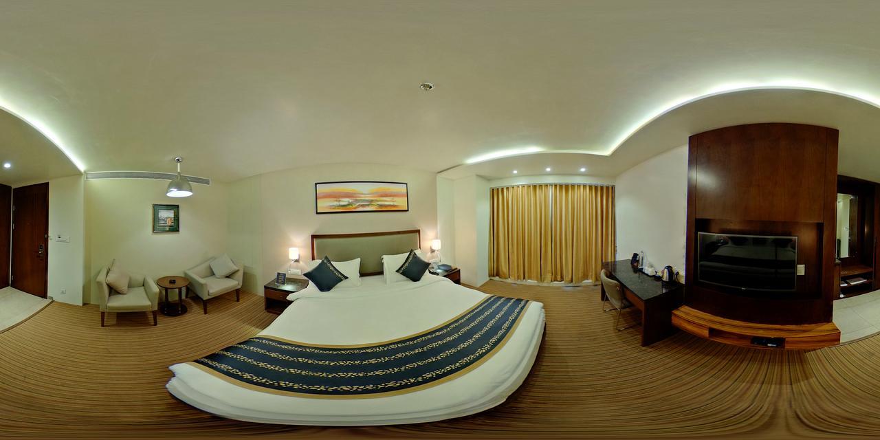 The Panchvati Hotel Rajkot Buitenkant foto